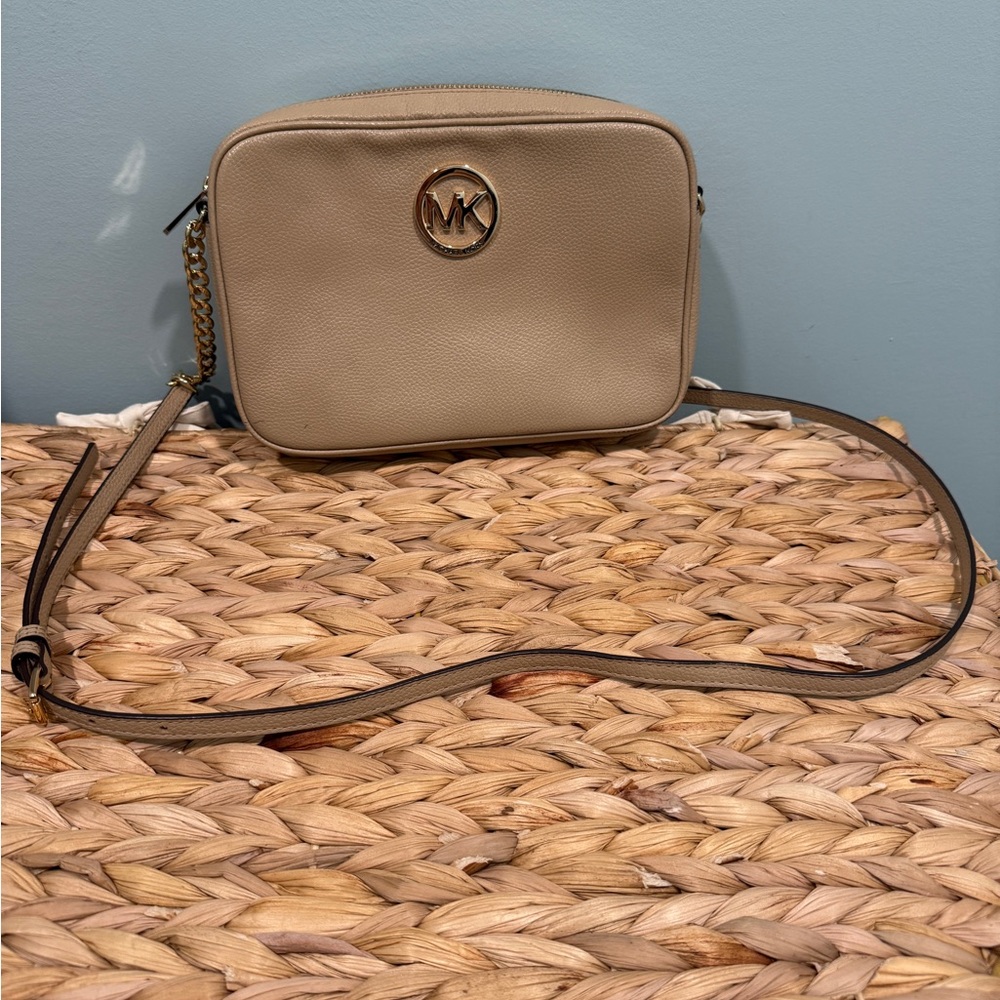 Michael Kors crossbody